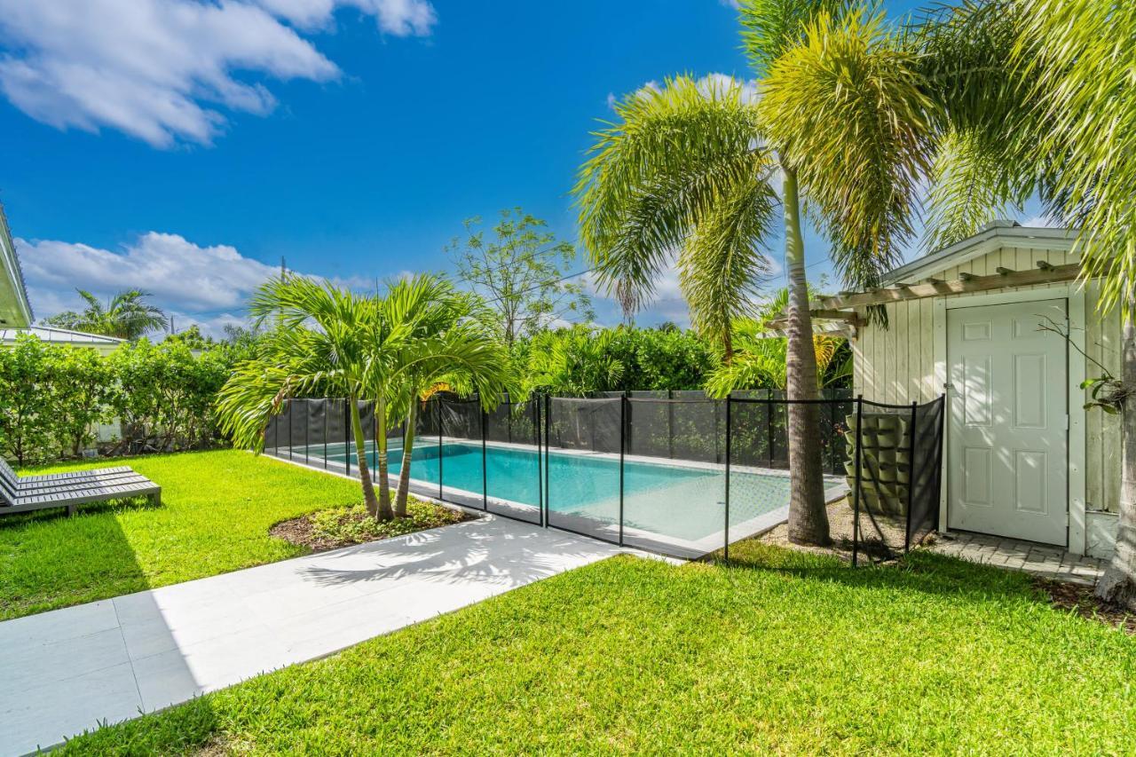 Appartamento Luxury House 4 Beds Heated Pool W Jaccuzzi North Bay Village Esterno foto